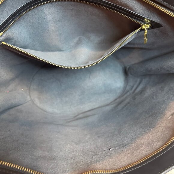 Authentic Louis Vuitton Leather Epi Saint Jacques GM Large Satchel - Picture 13 of 14